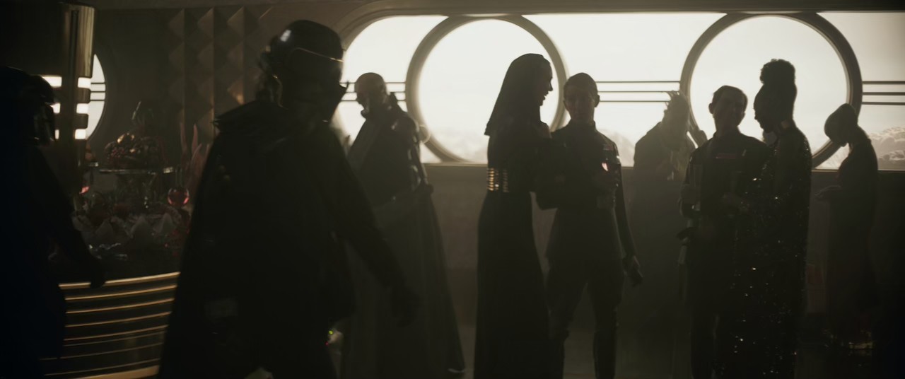 Solo - A Star Wars Story (2018) BluRay Hindi + English 720p 10bit HEVC DDP 5.1 ESub.mkv.0001